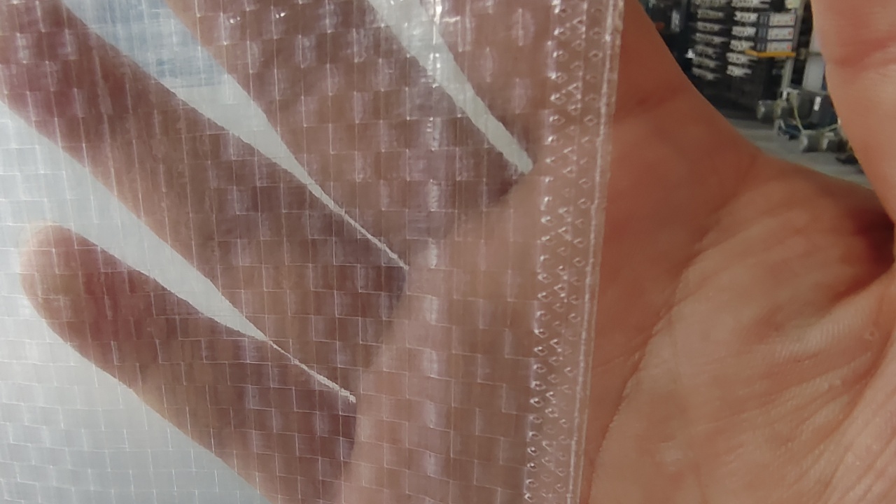 潍坊黑白编织膜厂家实地考察：黑白编织膜到底该怎么配